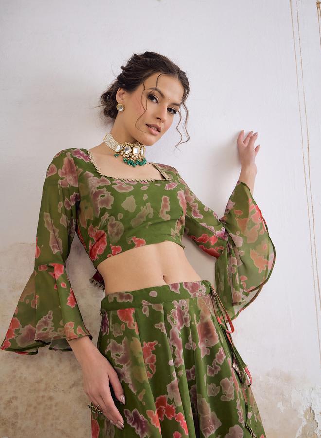 ساسافراس طقم كروب توب وتنورة أناركالي مطبوع باللون الأخضر - Image 4